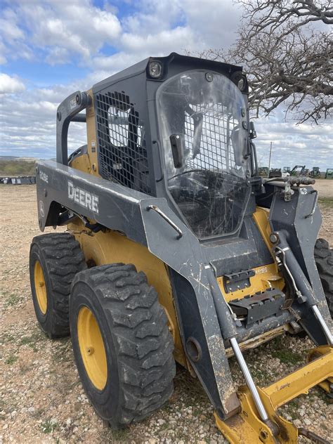 328e wheel bolt pattern skid steer|John Deere 328E, 329E, 332E, and 333E Skid Steer and .